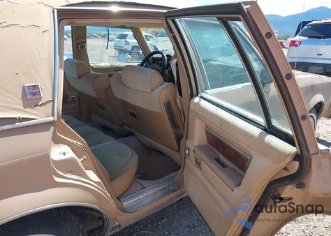 1985 Oldsmobile Cutlass Supreme Brougham from USA, damaged, VIN 1G3GM69Y7FR413133